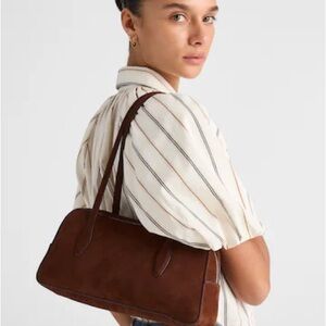 ISO Madewell The Top-Zip Shoulder Bag in Soft Mahogany